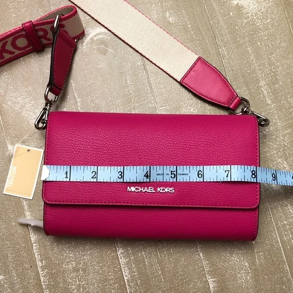 NWT! Michael Kors Pebble Leather Fuchsia Crossbody Bag Jet Set with Logo Strap - Picture 6 of 6